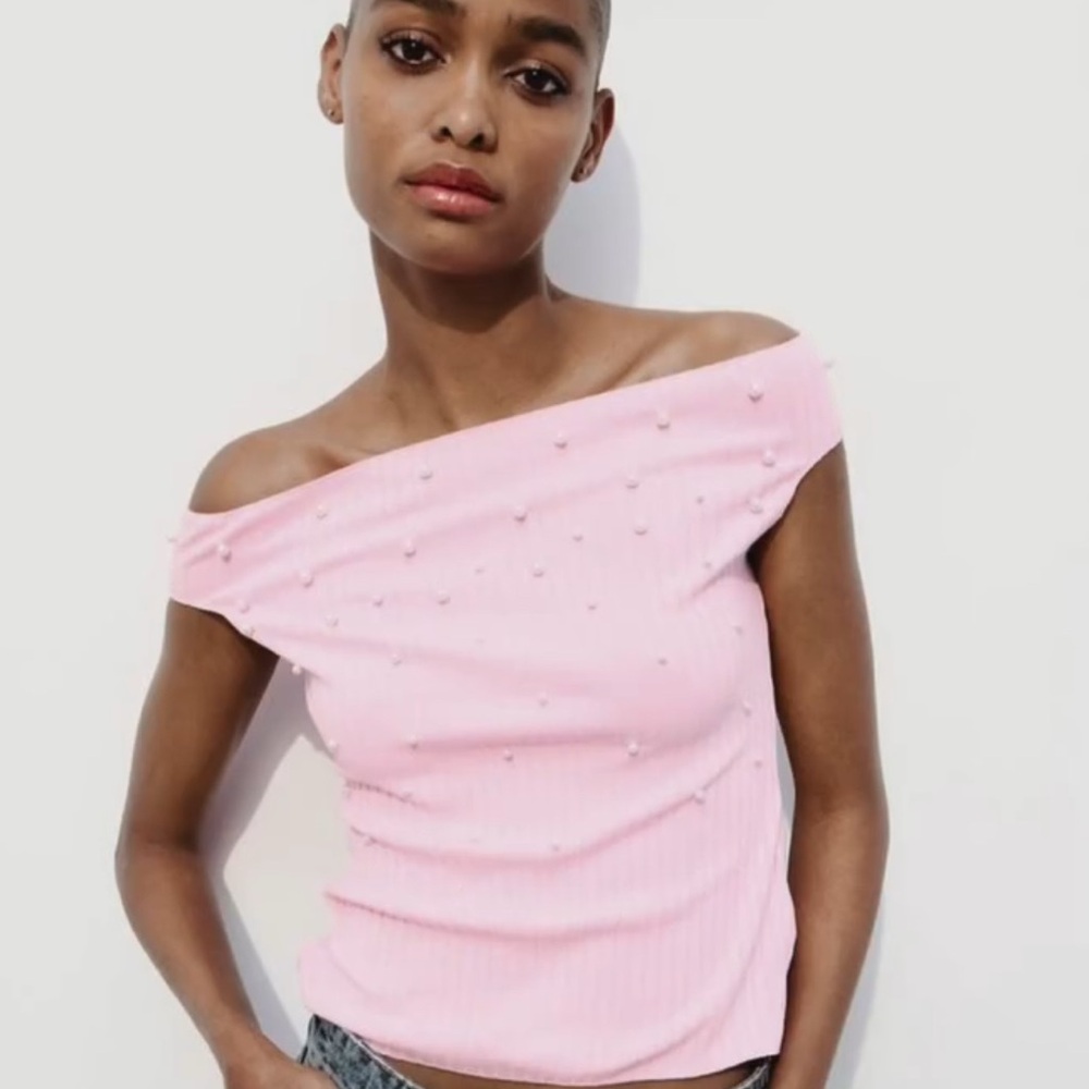 Zara Bluz Pink Ribbed Cap Sleeve Blouse with Pearl Embellishments